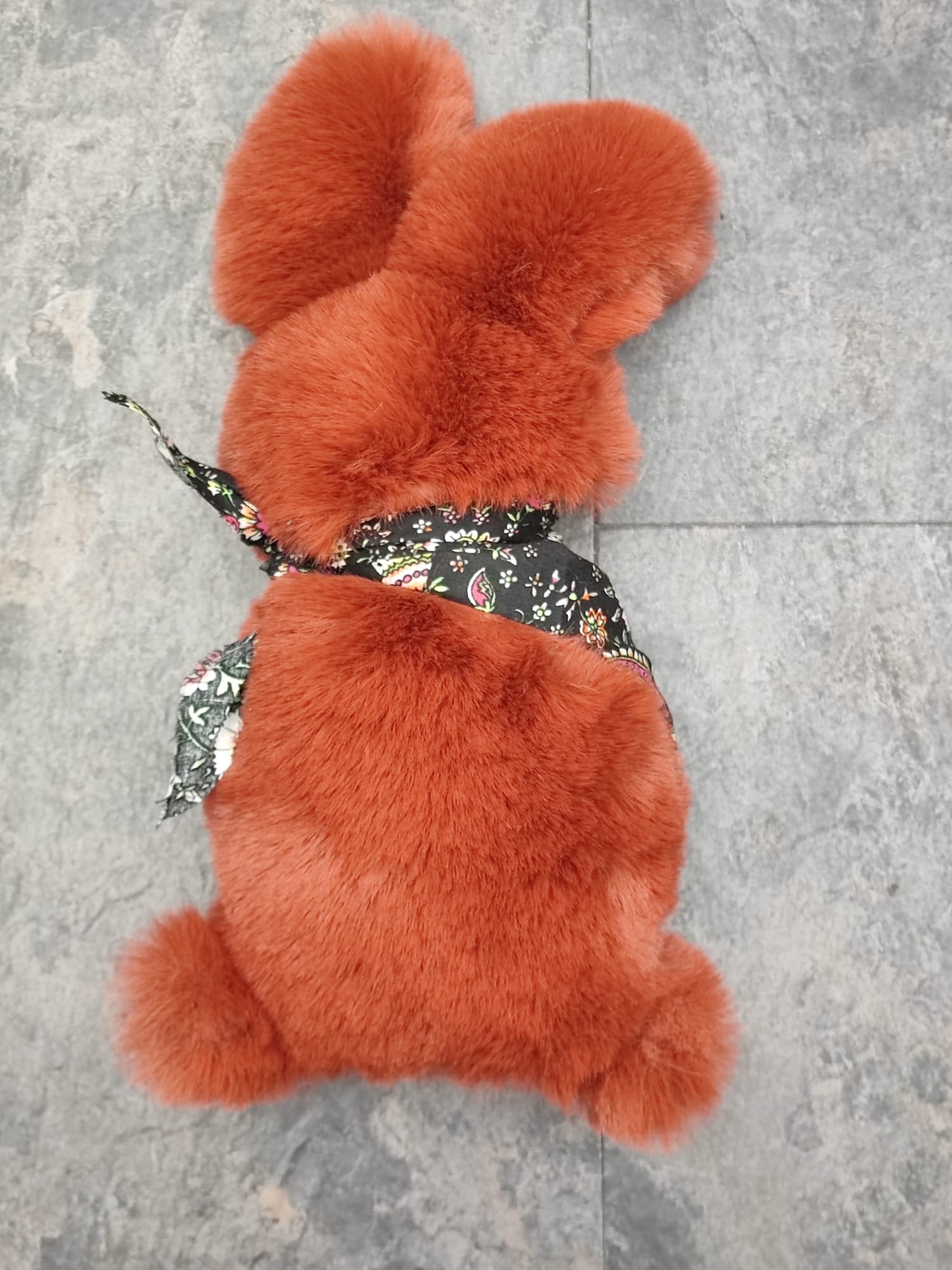 Lapin avec bandana ou noeud papillon fourrure d imitation bourre recyclee oekotex lavable ecorpoducts fifi au jardin i8
