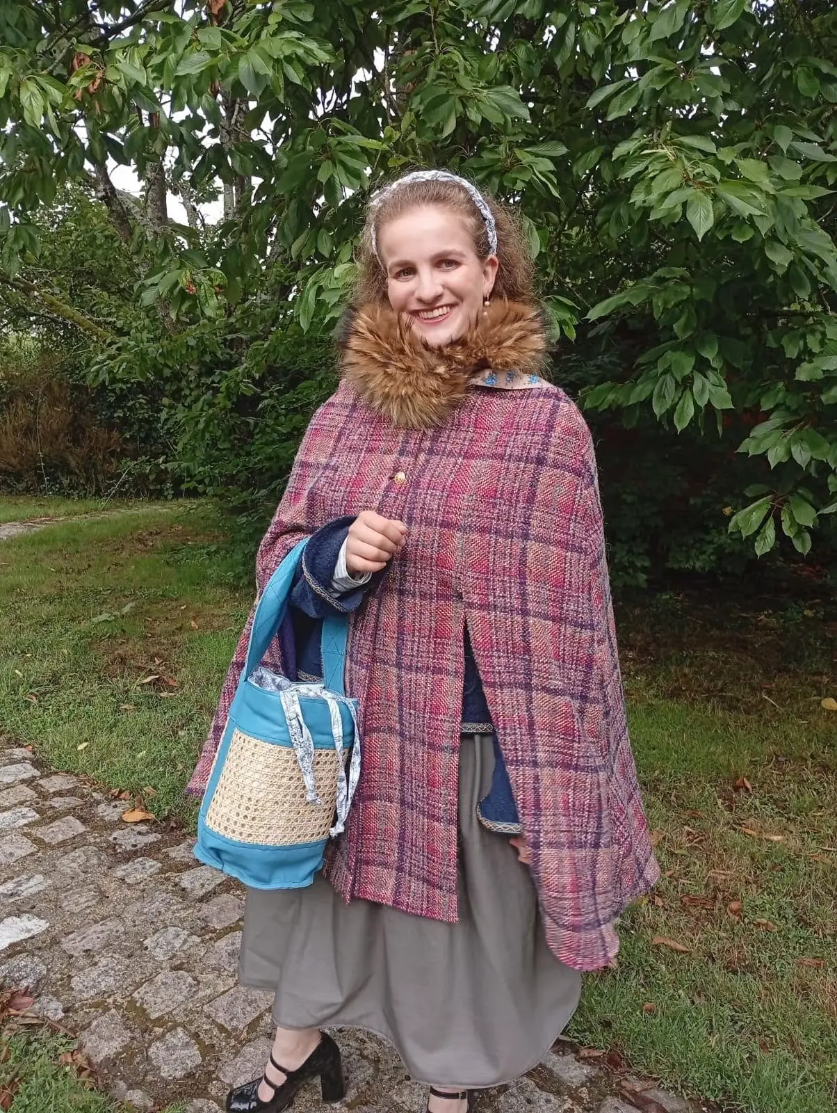 Cape Eugénie en laine & coton  