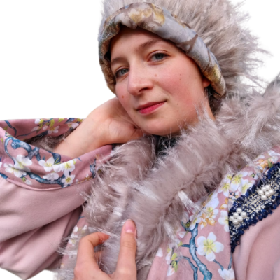 Veste princesse laine velours fourrure d imitation renard galon chanel emmanchures kimono piece unique fifi au jardin i5 removebg preview
